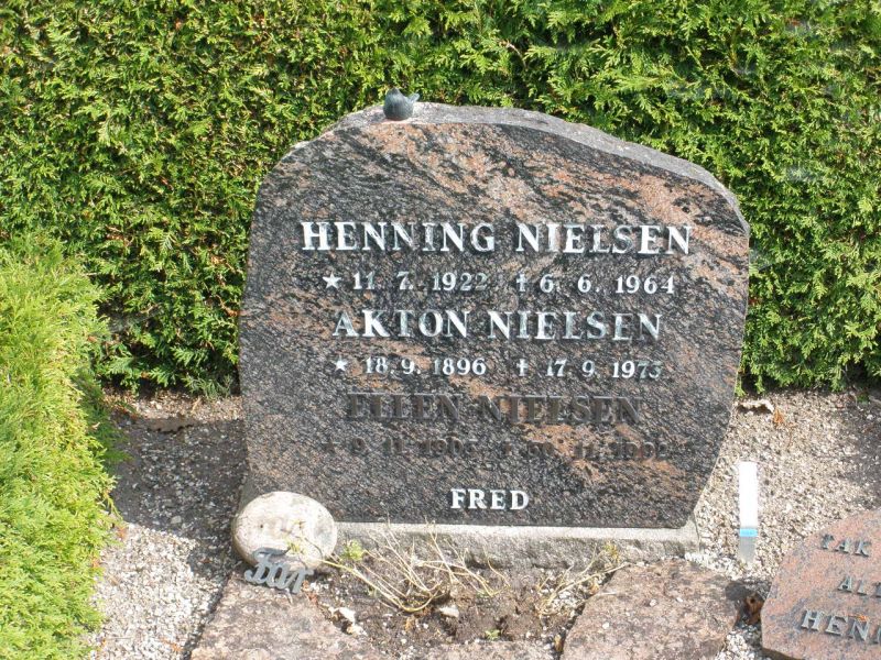 Ellen Nielsen.JPG